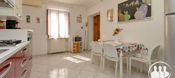 4 Schlafzimmer Wohnung in Turin, Italy, Nr. 350061 9