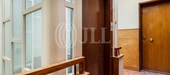 9 غرف نوم بناية في Lisbon, Portugal رقم 60150 10