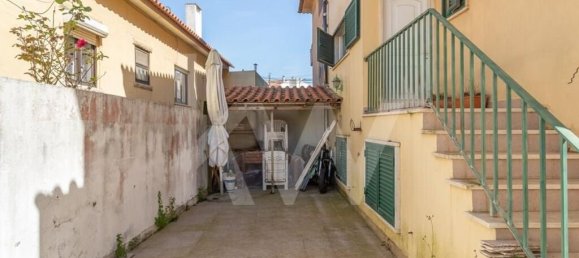 4 bedrooms Villa in Cascais, Portugal No. 79334 21