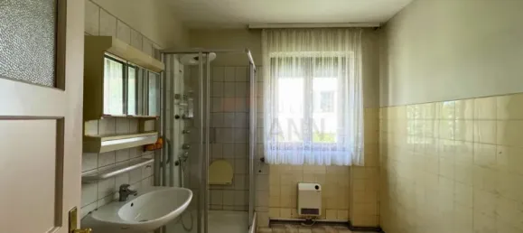 Adosado de 4 dormitorios en Schweinfurt, Germany No. 360497 12