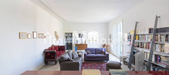 4 bedrooms House in Impruneta, Italy No. 189710 11