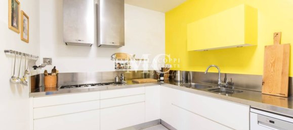 4 bedrooms House in Impruneta, Italy No. 189710 13