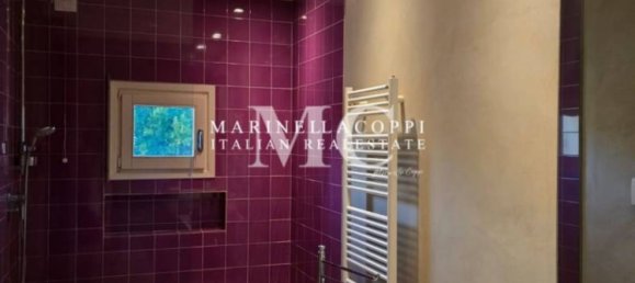 4 bedrooms House in Impruneta, Italy No. 189710 14