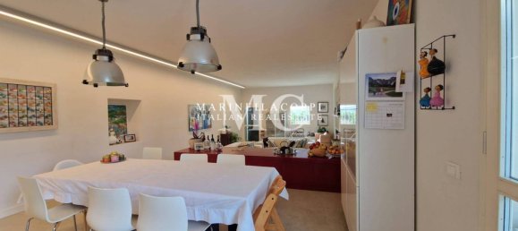 4 bedrooms House in Impruneta, Italy No. 189710 9