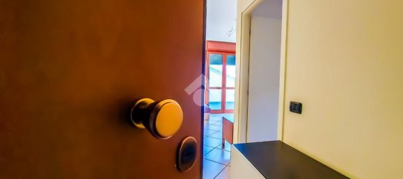 Apartamento de 3 divisões em Colorno, Italy N.º 294299 21