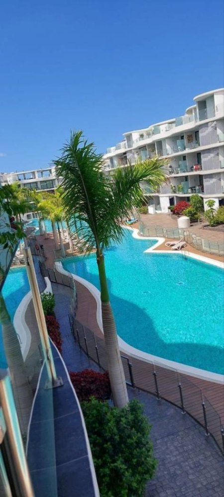 Квартира с 2 спальнями в Арона, Испания № 29669