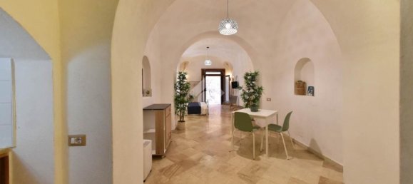 Estudio en Cagliari, Italy No. 207581 8