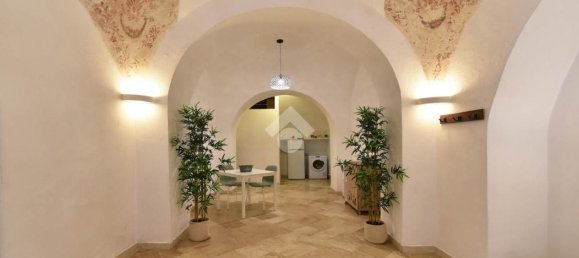 Estudio en Cagliari, Italy No. 207581 4