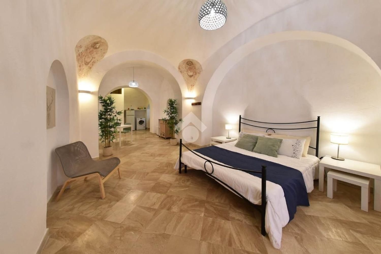 Estudio en Cagliari, Italy No. 207581