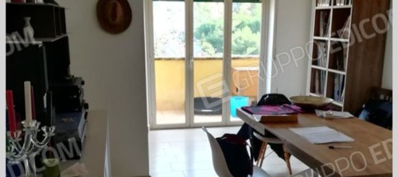 6 bedrooms Apartment in Reggio Calabria, Italy No. 378976 10