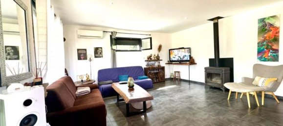 Villa de 2 dormitorios en Santa-Maria-Poggio, France No. 158525 8