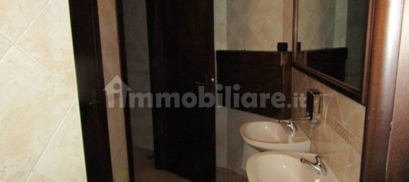 3 rooms Commercial property in Naples, Italy No. 15648 20