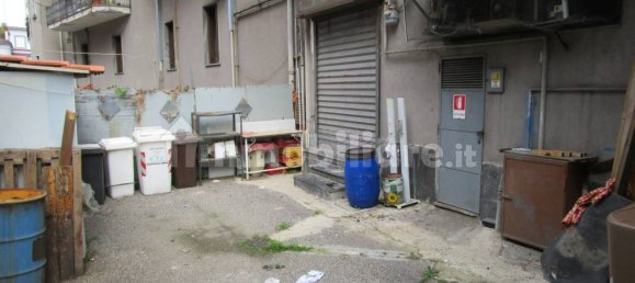 3 rooms Commercial property in Naples, Italy No. 15648 26