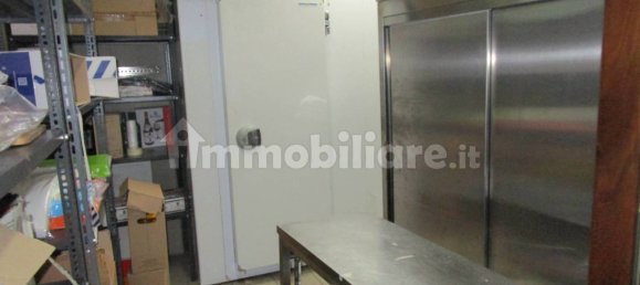 3 rooms Commercial property in Naples, Italy No. 15648 16