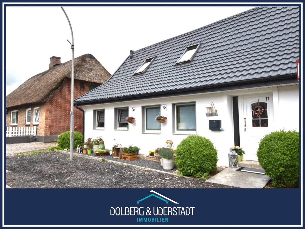 8 rooms Townhouse in Nordfriesland, Germany No. 88634