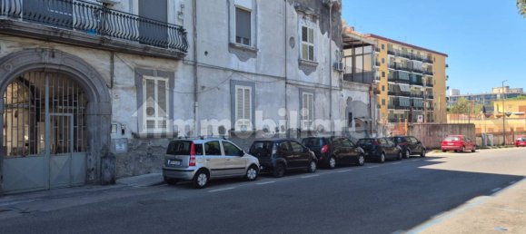 2 bedrooms Apartment in San Giorgio a Cremano, Italy No. 260320 6