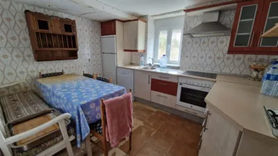 Дом с 4 спальнями в Вильятуриэль, Испания № 107515