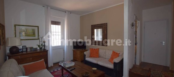 2 bedrooms Apartment in Predore, Italy No. 354310 5
