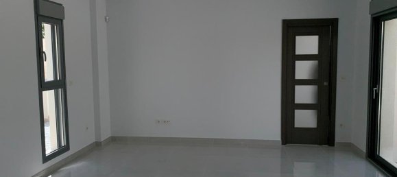 4 Schlafzimmer Villa in Pinoso, Spain, Nr. 11725 17