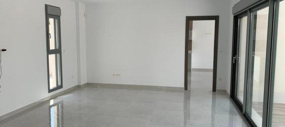 4 Schlafzimmer Villa in Pinoso, Spain, Nr. 11725 16