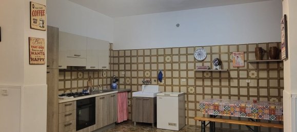 Casa de 3 divisões em Augusta, Italy N.º 252627 8