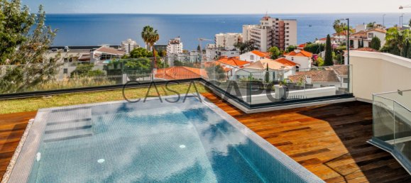 3 bedrooms House in Funchal, Portugal No. 128937 2