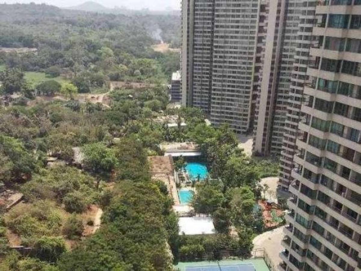 3 bedrooms House in Mumbai, India No. 42725