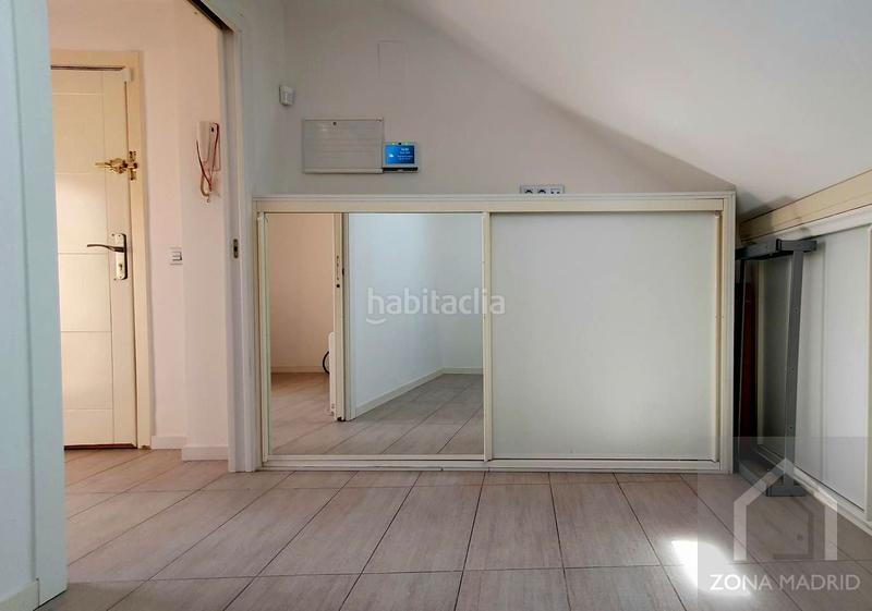 1 bedroom Penthouse in Madrid, Spain No. 180918