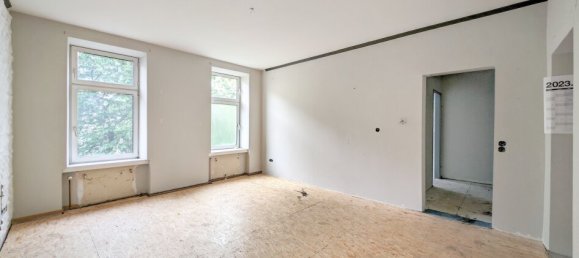 2 rooms Penthouse in Favoriten, Austria No. 81083 8