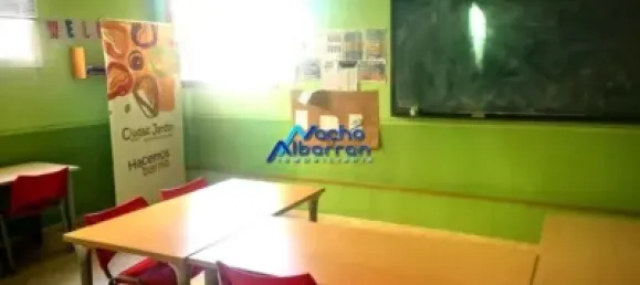 Коммерческая недвижимость 215м² в Бадахос, Испания № 153906 16