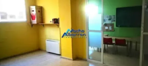 Коммерческая недвижимость 215м² в Бадахос, Испания № 153906 5