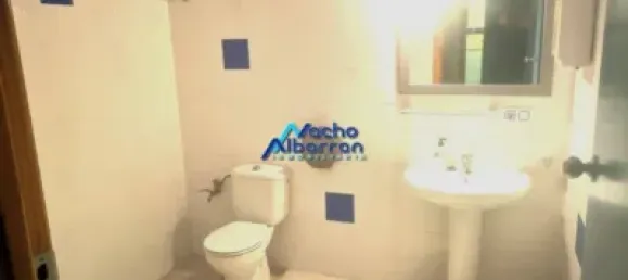 Коммерческая недвижимость 215м² в Бадахос, Испания № 153906 20