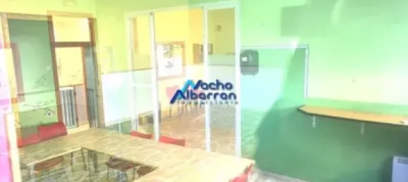 Коммерческая недвижимость 215м² в Бадахос, Испания № 153906 14