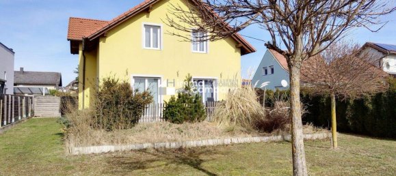 6 rooms House in Strasshof an der Nordbahn, Austria No. 134790 2