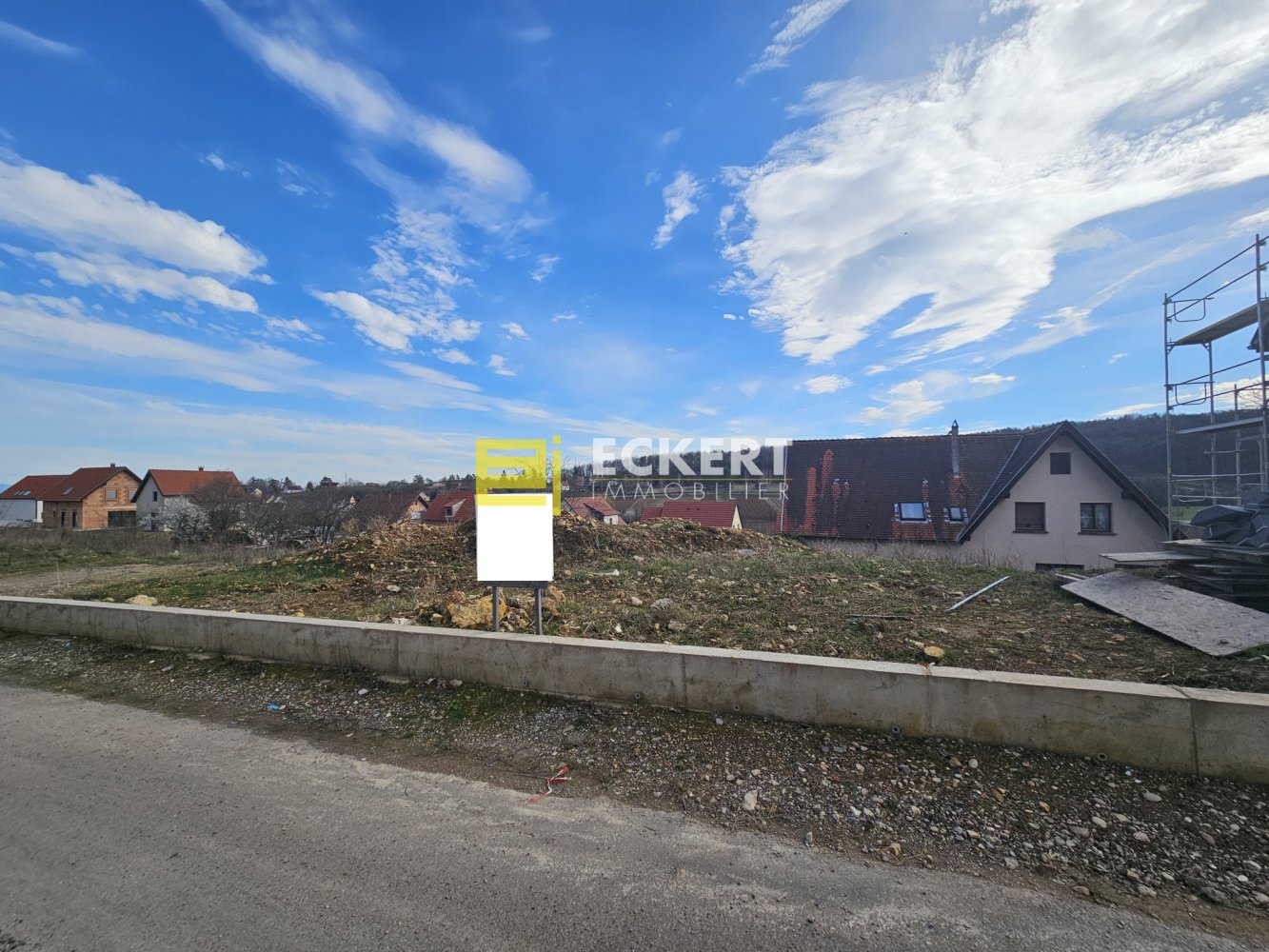 Земельный участок в Розанвильр, Франция № 67041