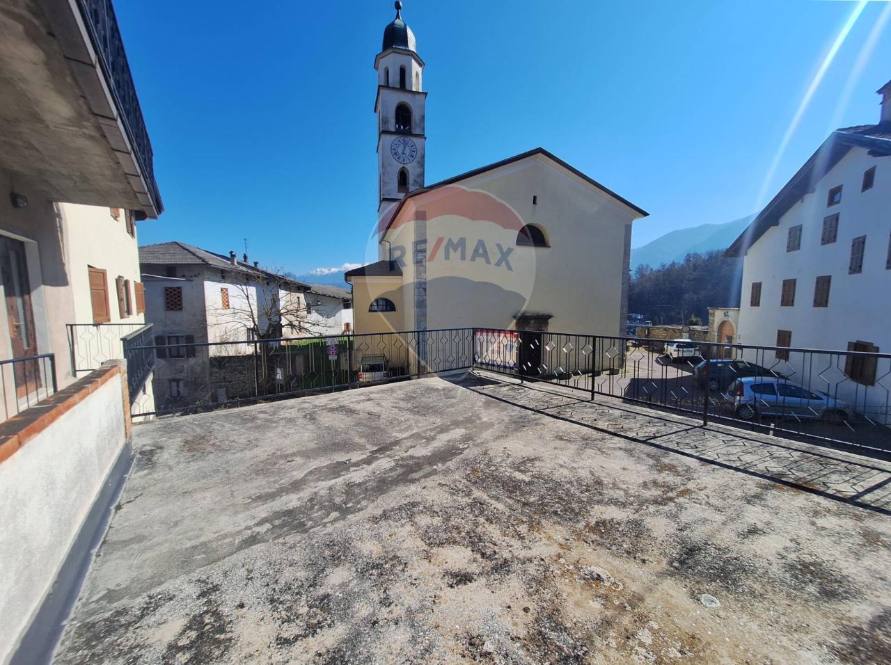 10-Zimmer Wohnung in Calceranica al Lago, Italy, Nr. 14707