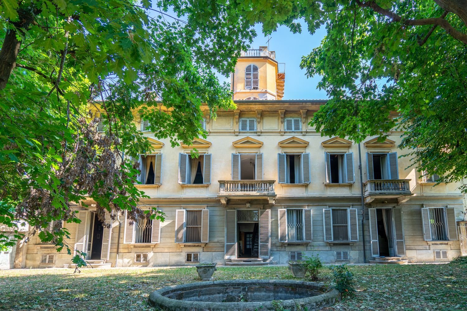 Bâtiment à Cambiano, Italy 1000m² No. 262421