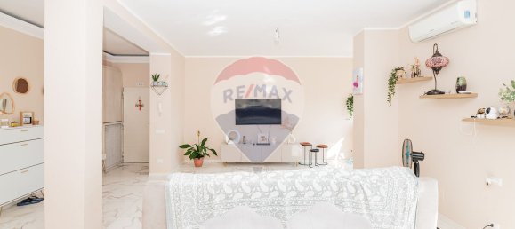 4 rooms Apartment in San Giuliano Milanese, Italy No. 257719 5