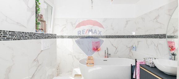 4 rooms Apartment in San Giuliano Milanese, Italy No. 257719 13