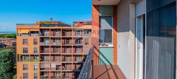 4 rooms Apartment in San Giuliano Milanese, Italy No. 257719 29