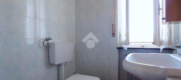Apartamento de 2 dormitorios en Gattinara, Italy No. 120002 27