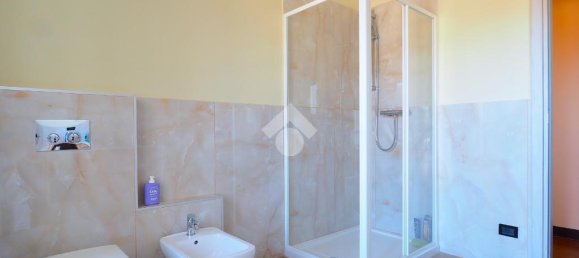 Apartamento de 2 dormitorios en Gattinara, Italy No. 120002 20
