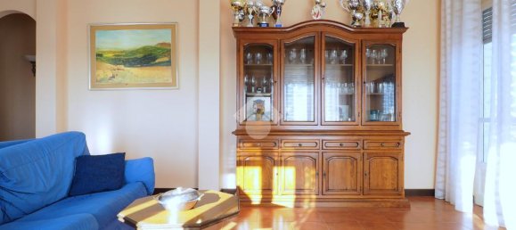 Apartamento de 2 dormitorios en Gattinara, Italy No. 120002 5