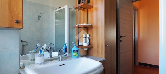 Apartamento de 2 dormitorios en Gattinara, Italy No. 120002 26