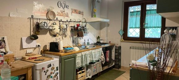 2 bedrooms Apartment in Gallicano nel Lazio, Italy No. 310097 4