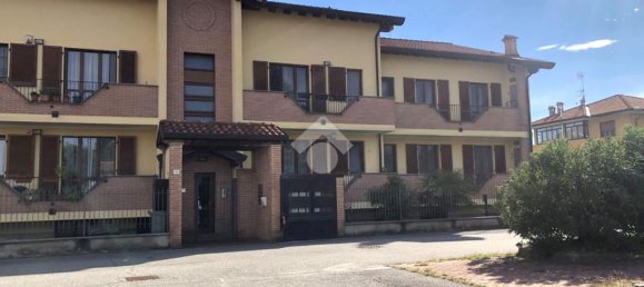 2 Schlafzimmer Wohnung in Ossona, Italy, Nr. 189244 3