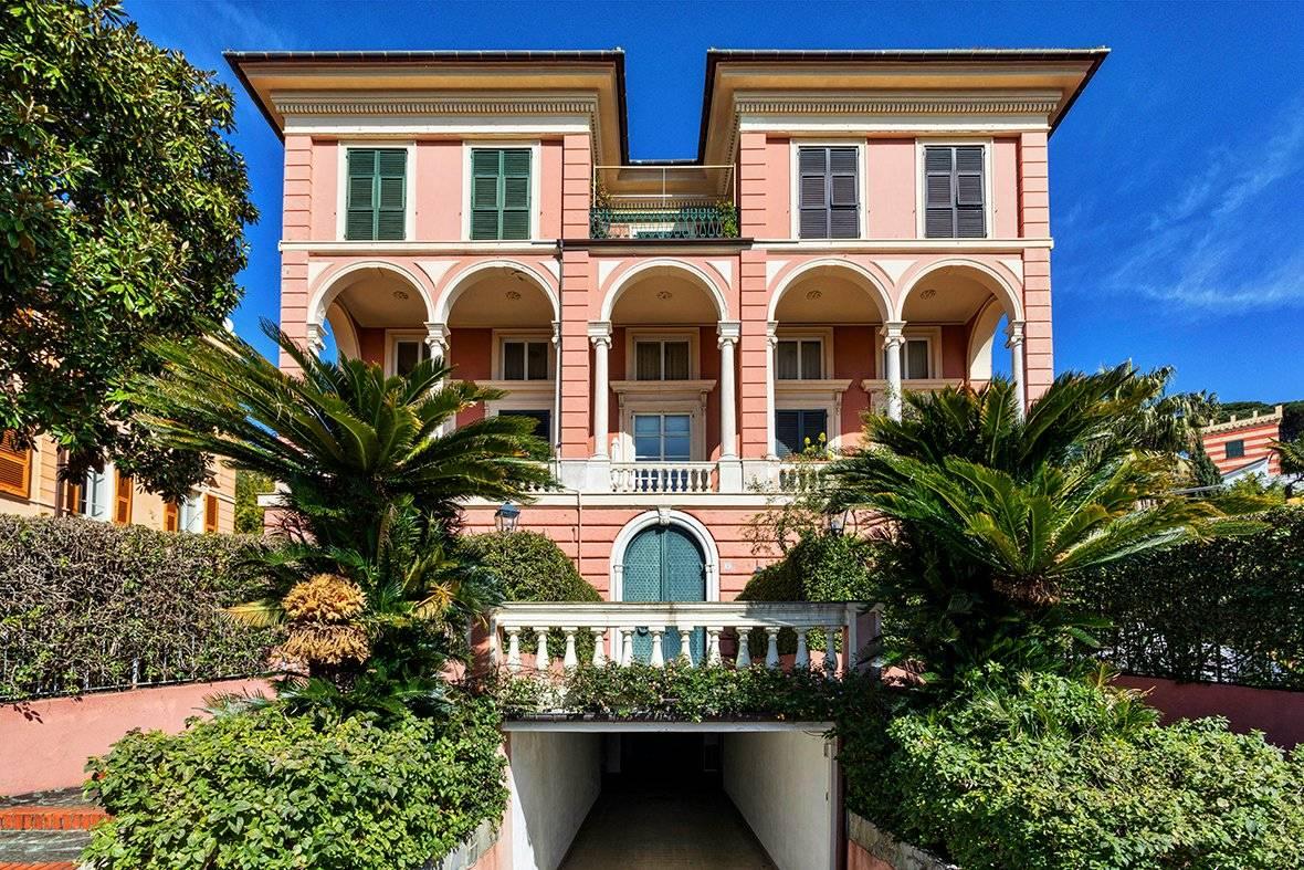 4 rooms Apartment in Santa Margherita Ligure, Italy No. 37070