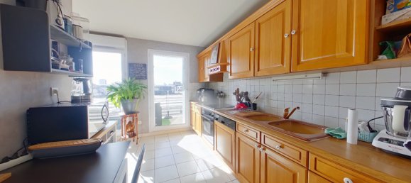 2 bedrooms Apartment in Tours, France No. 241020 4