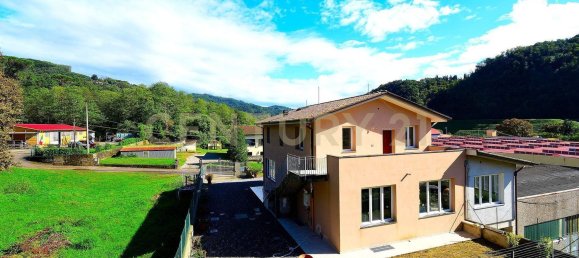 5 rooms Apartment in Lucca, Italy No. 48854 10