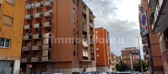 Apartamento T2 em Rome, Italy N.º 158933 19
